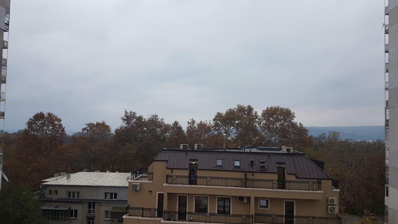 Roza Apartment Varna Luaran gambar